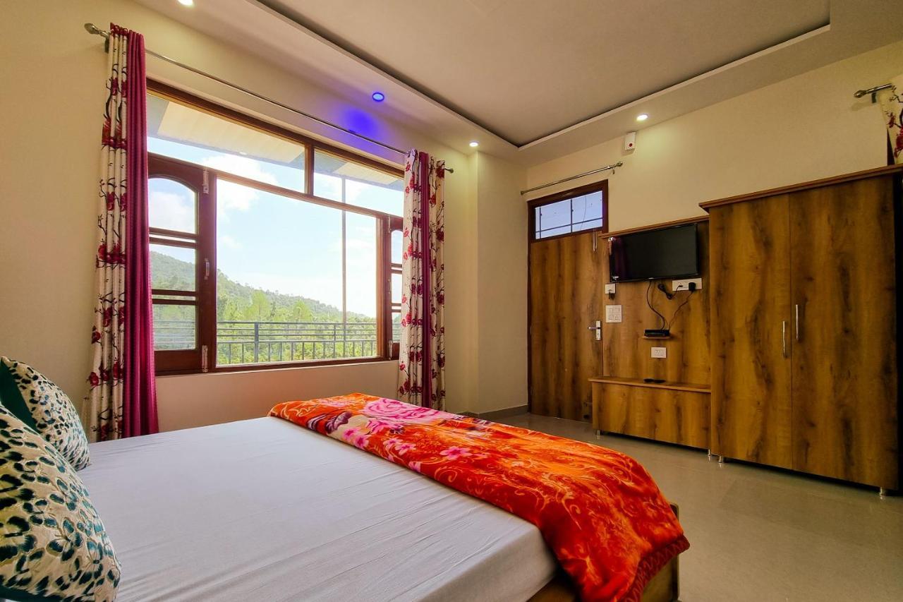 Mohan Home Stay 댈하우지 외부 사진